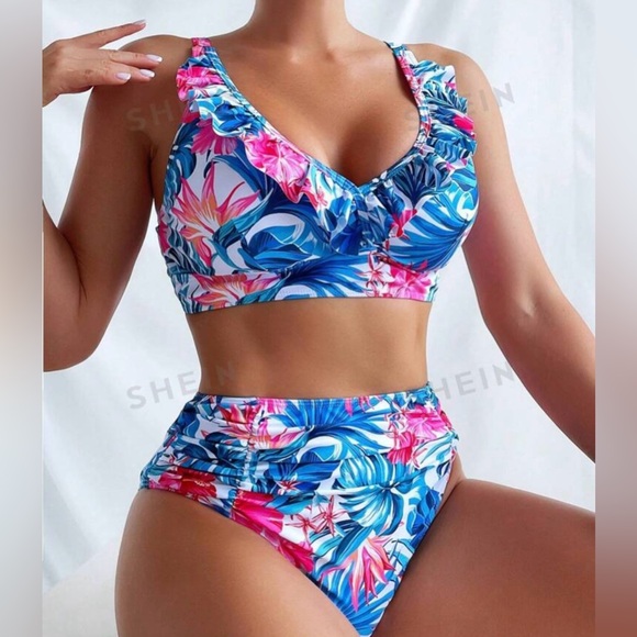 SHEIN Bikini 👙 - Picture 1 of 3